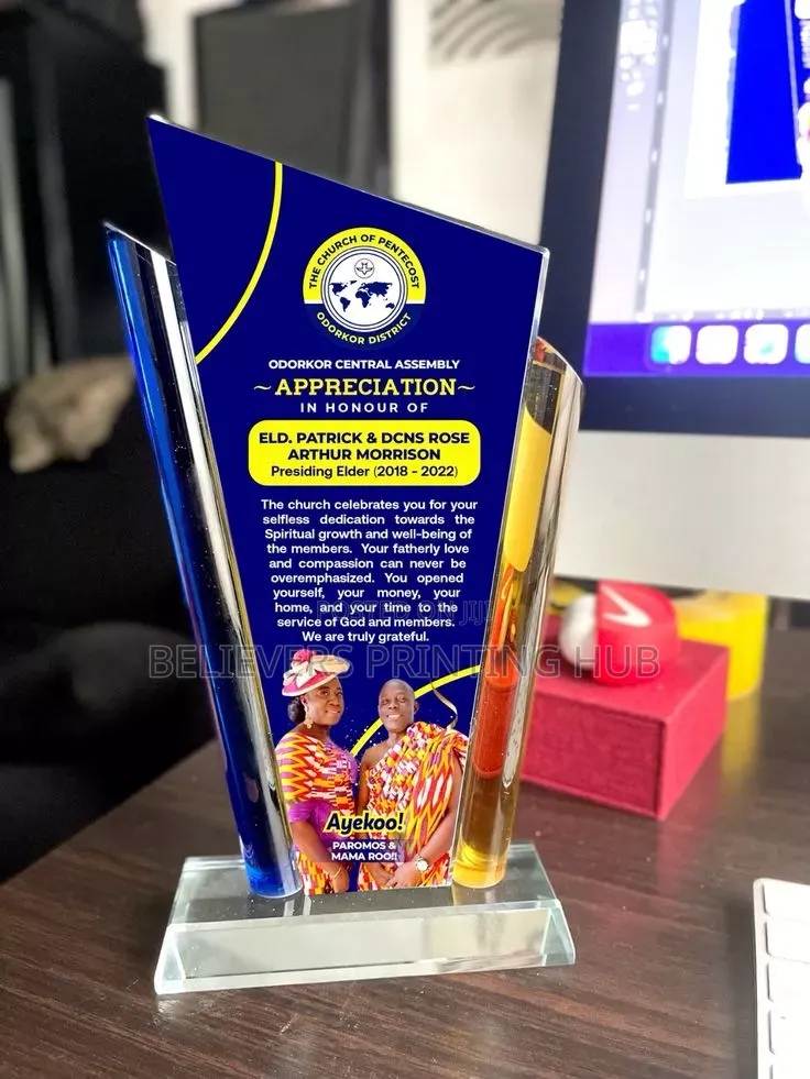 Customizing and Selling of Award Plaques