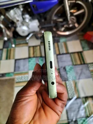Samsung Galaxy A05 64 GB Green
