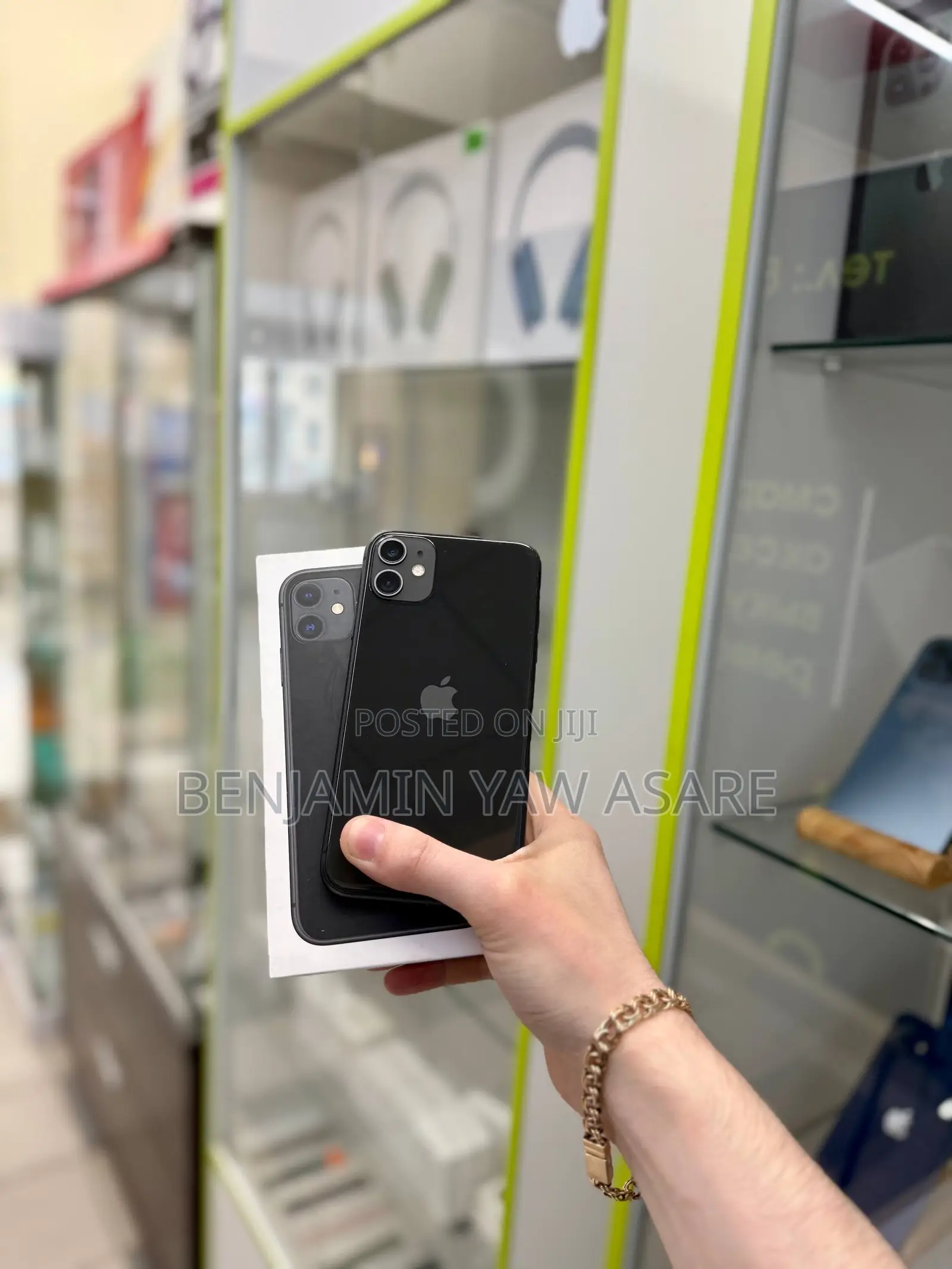 Apple iPhone 11 64 GB Black