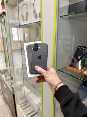 New Apple iPhone 16 256 GB Black