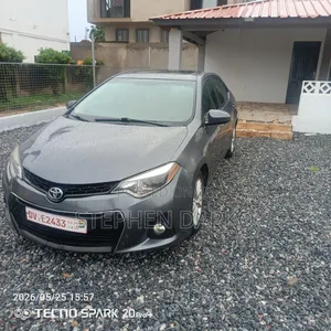Toyota Corolla 2015 Gray