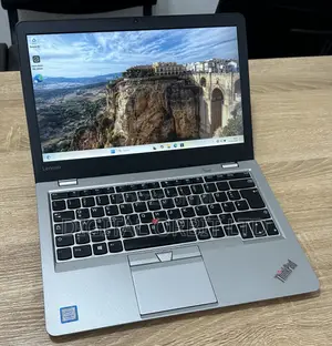 Laptop Lenovo ThinkPad 13 8GB Intel Core i5 SSD 256GB