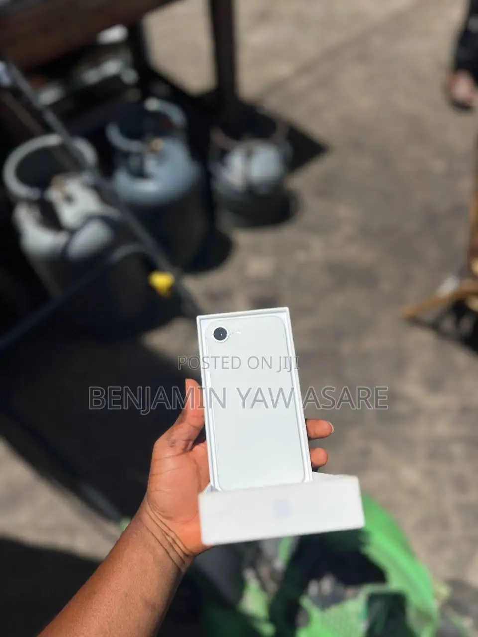 New Apple iPhone 17e 256 GB White