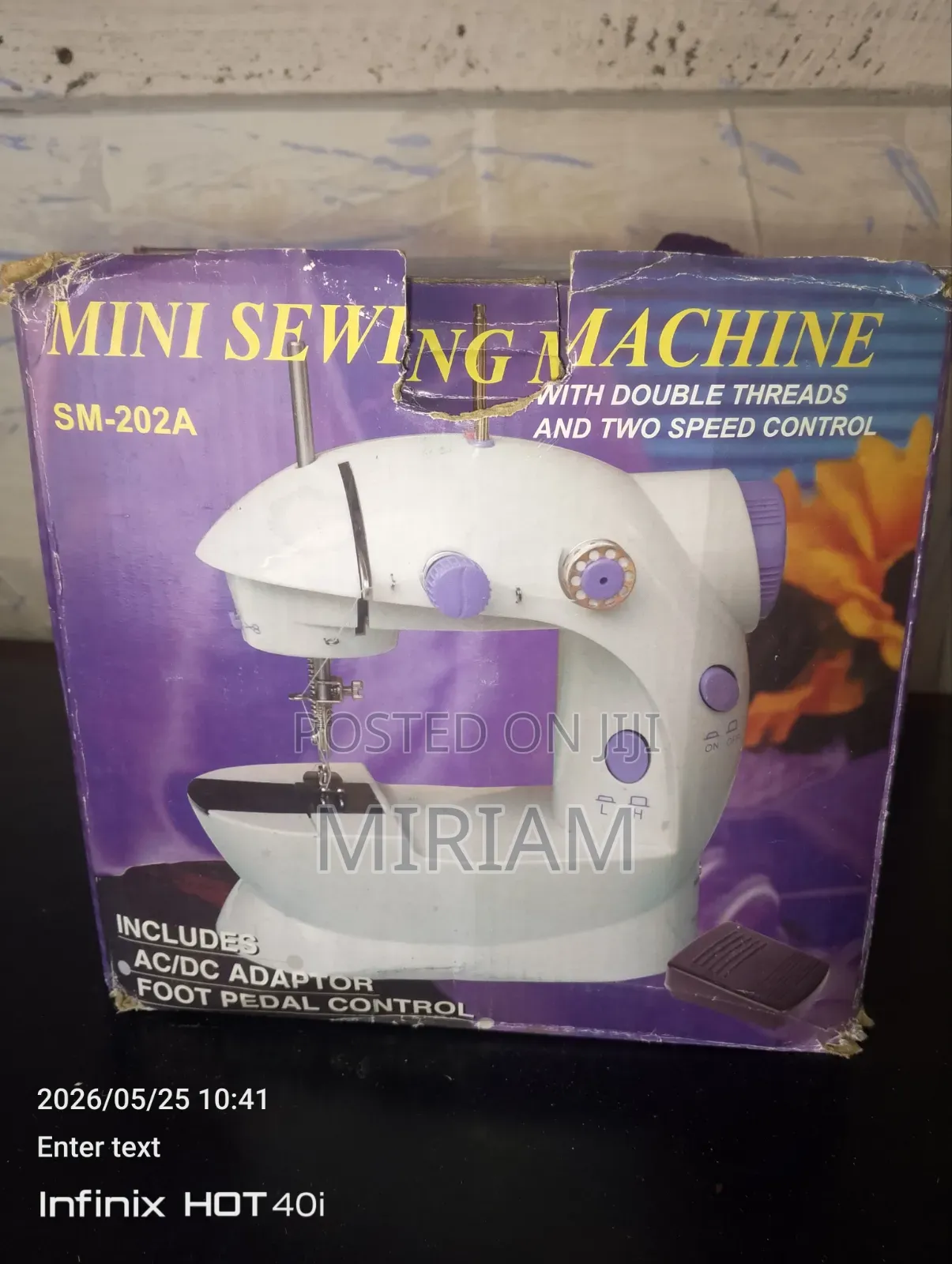 Mini Sewing Machine, for Mending Thorn Clothes at Home