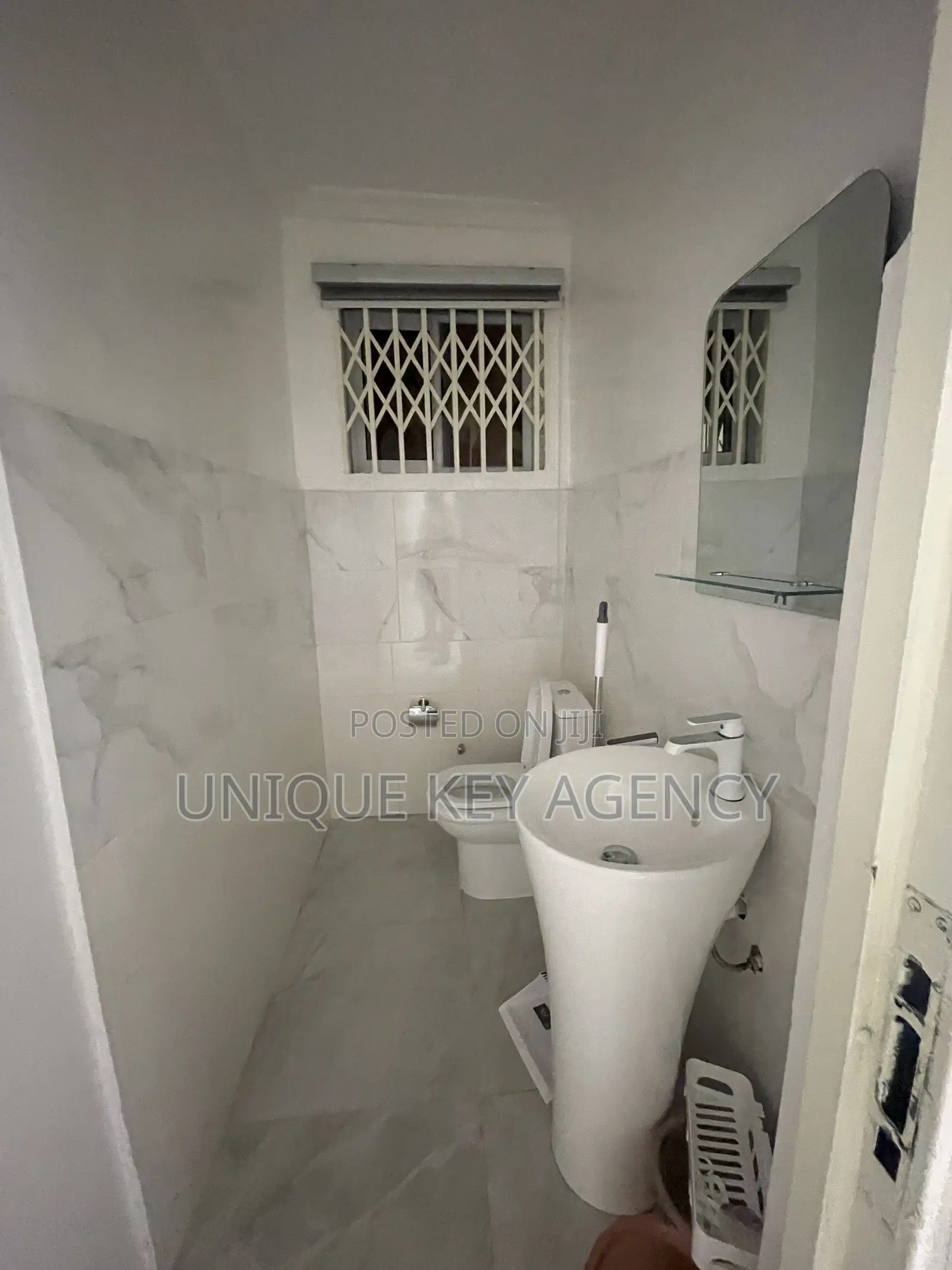 Furnished 1bdrm Apartment in Unique Key Agency, Labone for rent