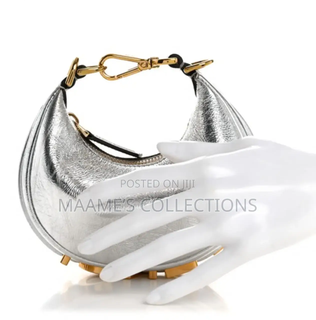Fendi Ladies Bag ( With a Box)