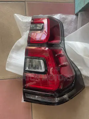 Prado 2013 2014 2015 2016 2017 2018 2019 2020 2021 Tail Lights (Pair)