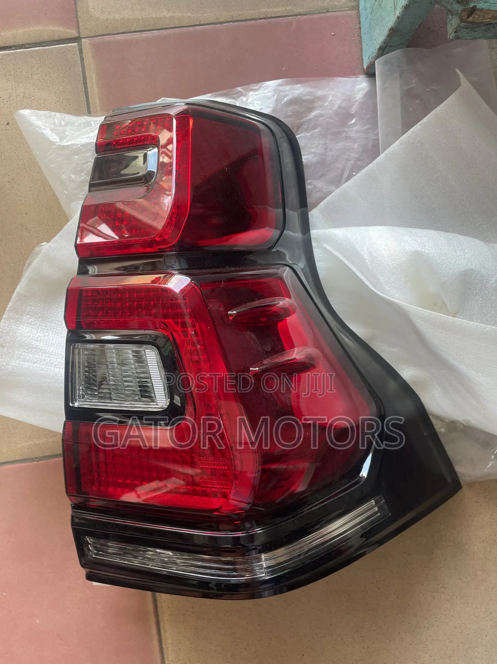 Prado 2013 2014 2015 2016 2017 2018 2019 2020 2021 Tail Lights (Pair)