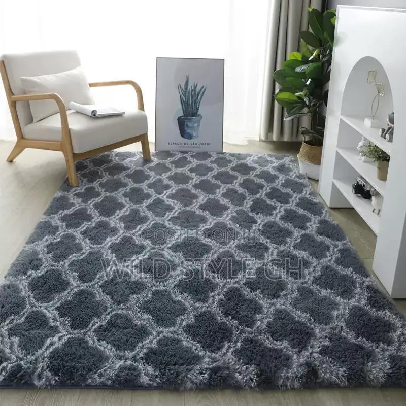 Classy Fluffy Carpets/ Rugs in All Sizes