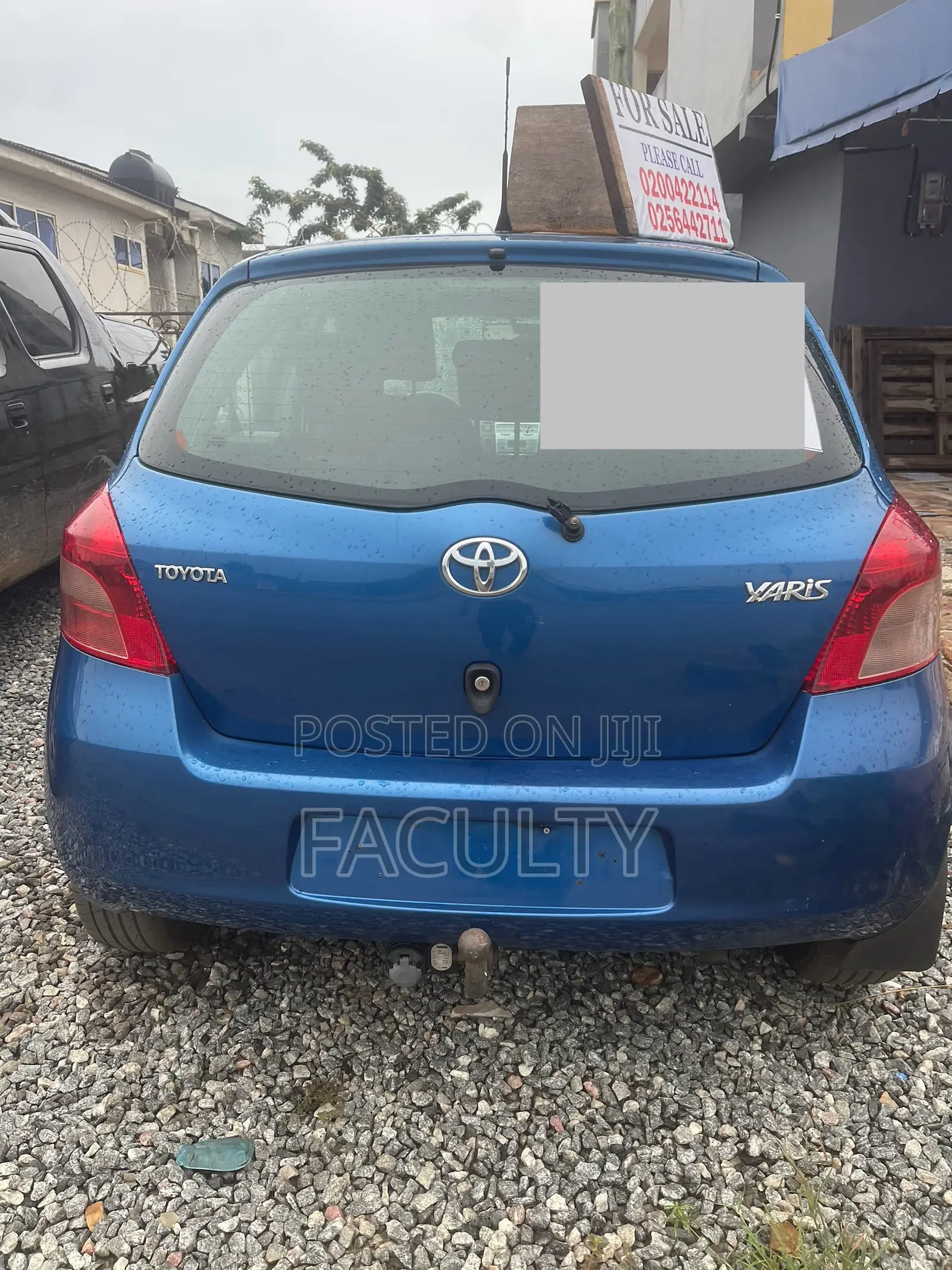 Toyota Yaris Base Hatchback 5dr 2010 Blue