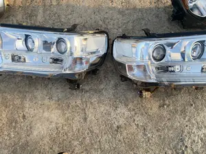 Land Cruiser 2016 Headlight