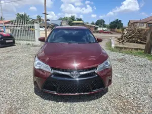 Toyota Camry SE 4dr Sedan (2.5L 4cyl 6A) 2016 Red