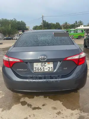 Toyota Corolla LE Premium 4dr Sedan (1.8L 4cyl CVT) 2015 Gray