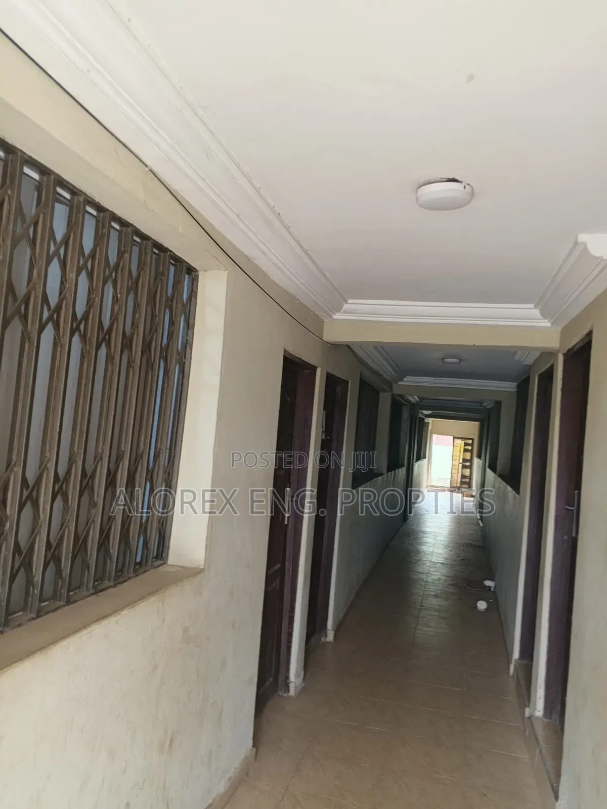 1bdrm Apartment in Adenta, Barrier for rent