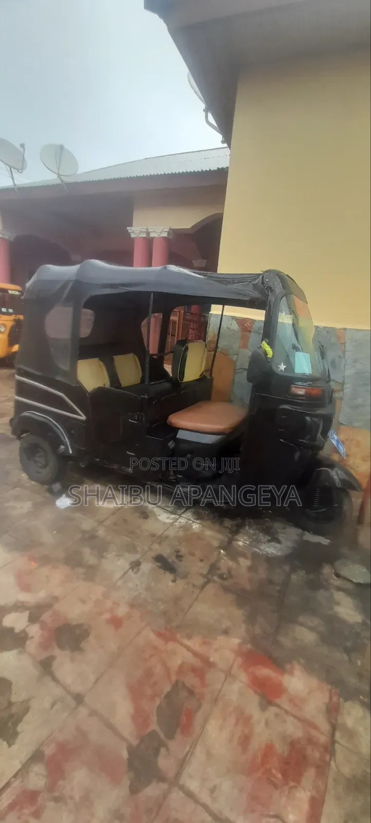 Bajaj 2023 Black