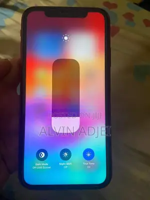 Apple iPhone XR 128 GB Red