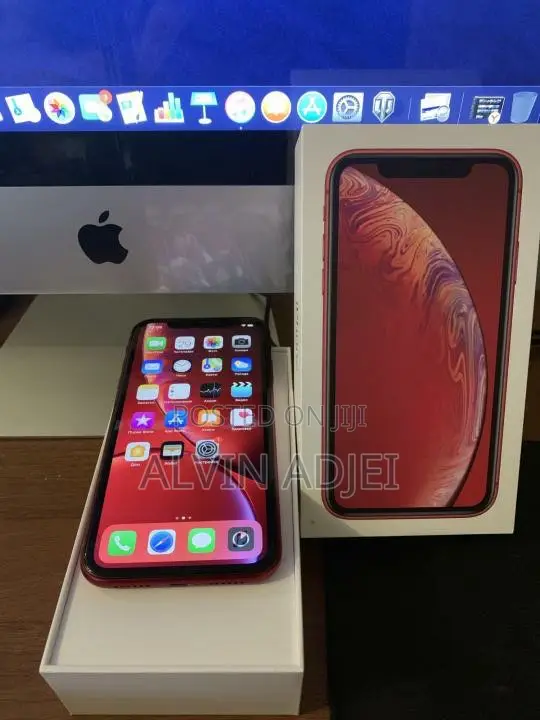 Apple iPhone XR 128 GB Red