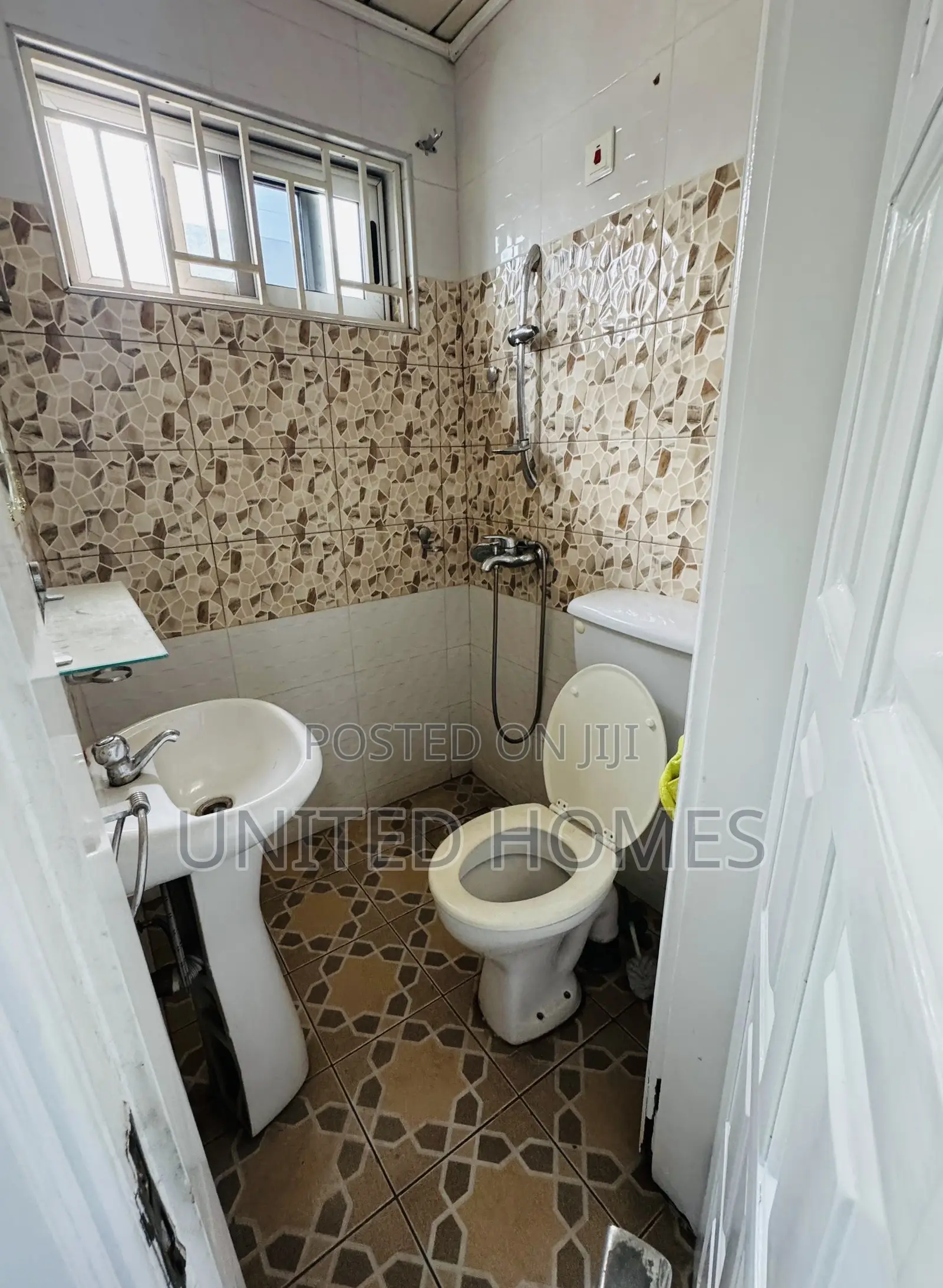 3bdrm House in Circle for sale