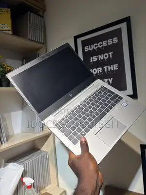Laptop HP EliteBook 830 G6 8GB Intel Core i5 SSD 256GB