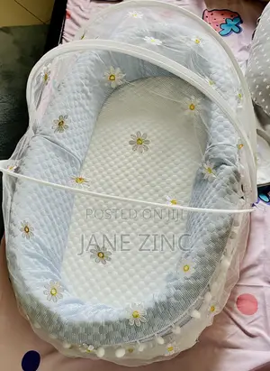 Baby Co Sleeper/ Bed