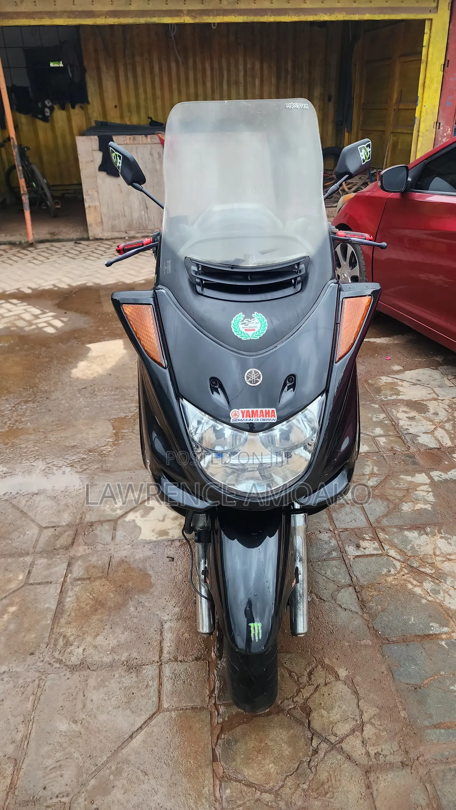 Yamaha Majesty 2017 Black