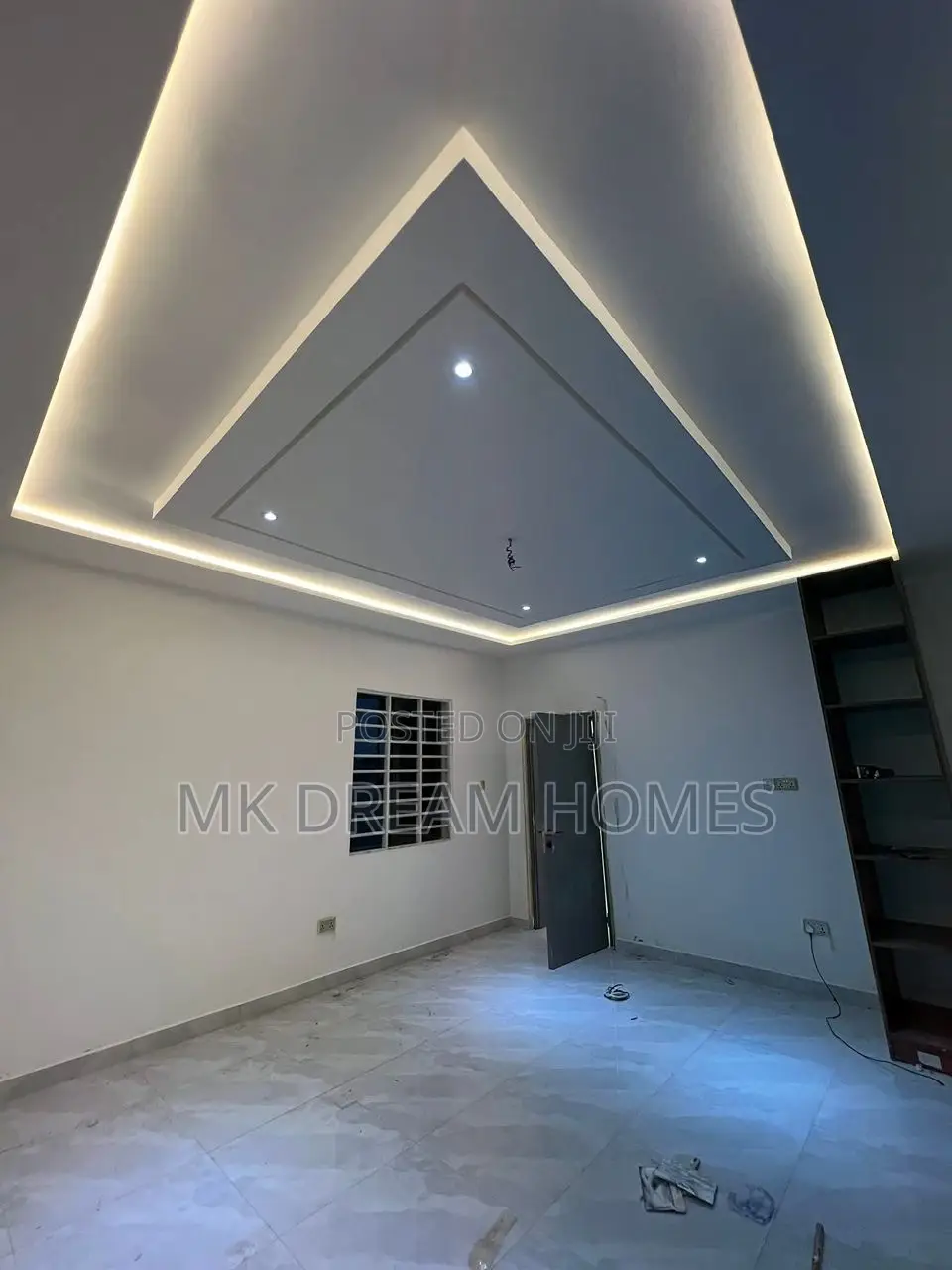 3bdrm House in Nmai-Dzorn for sale