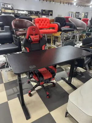Games Chair and Table