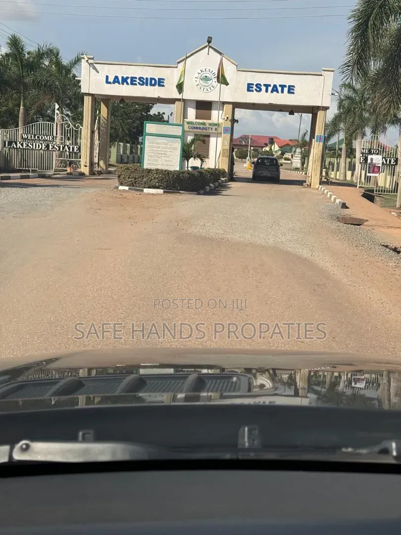 Furnished 2bdrm House in Lakeside Estate, Accra Metropolitan for sale