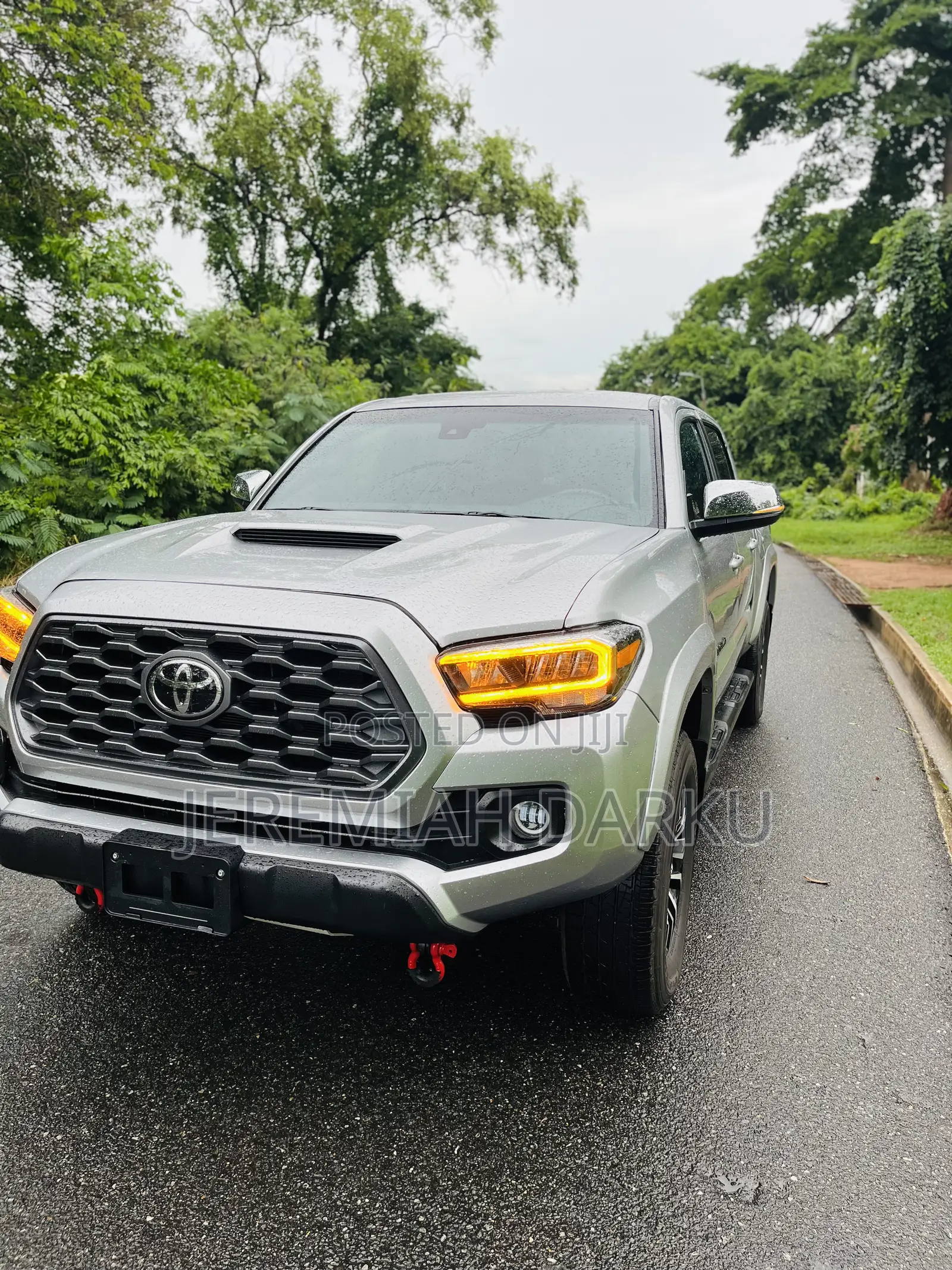 Toyota Tacoma TRD Off Road Double Cab 5' Bed V6 AT 2023 Silver
