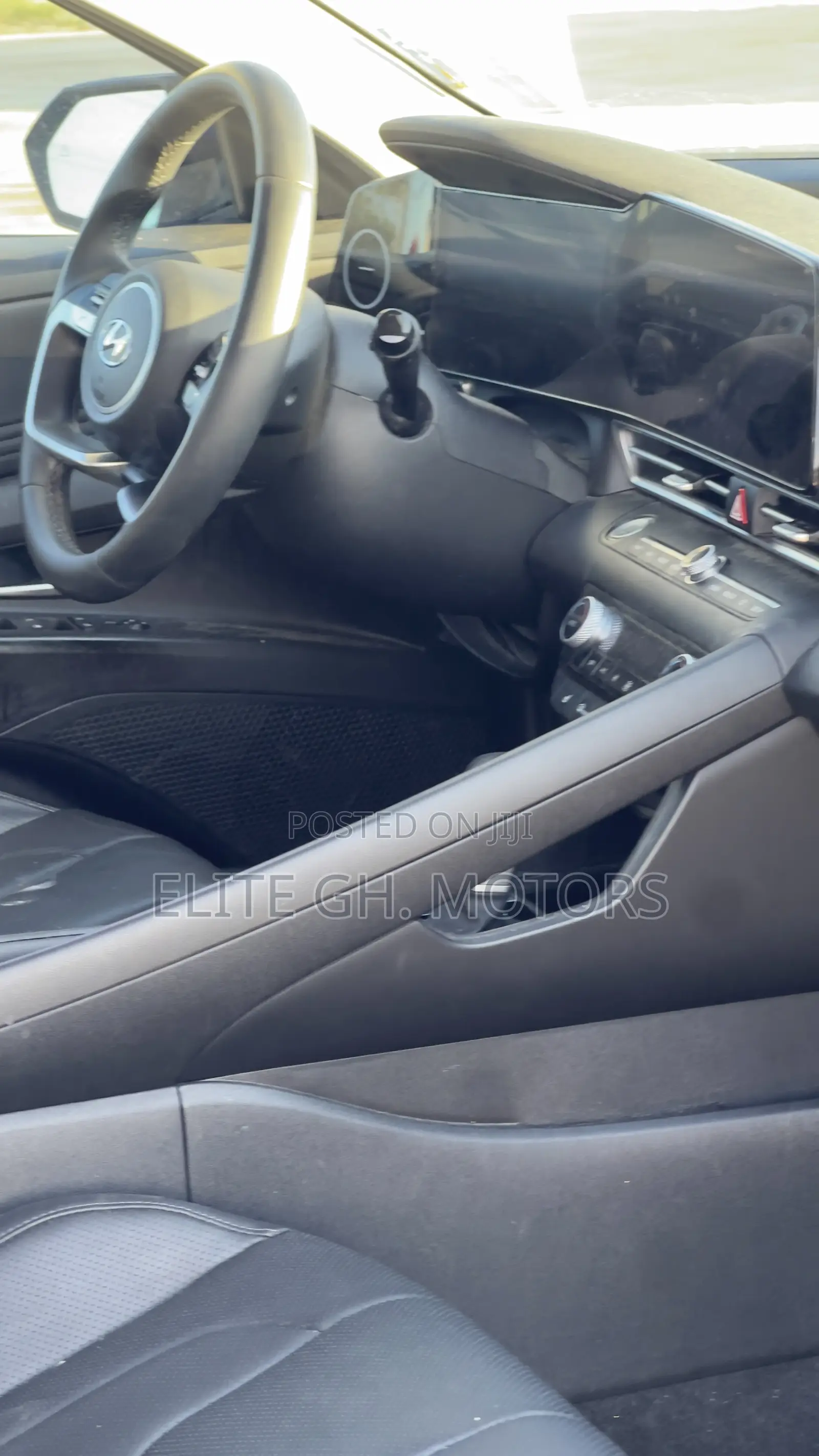 Hyundai Elantra Limited 2023 Blue