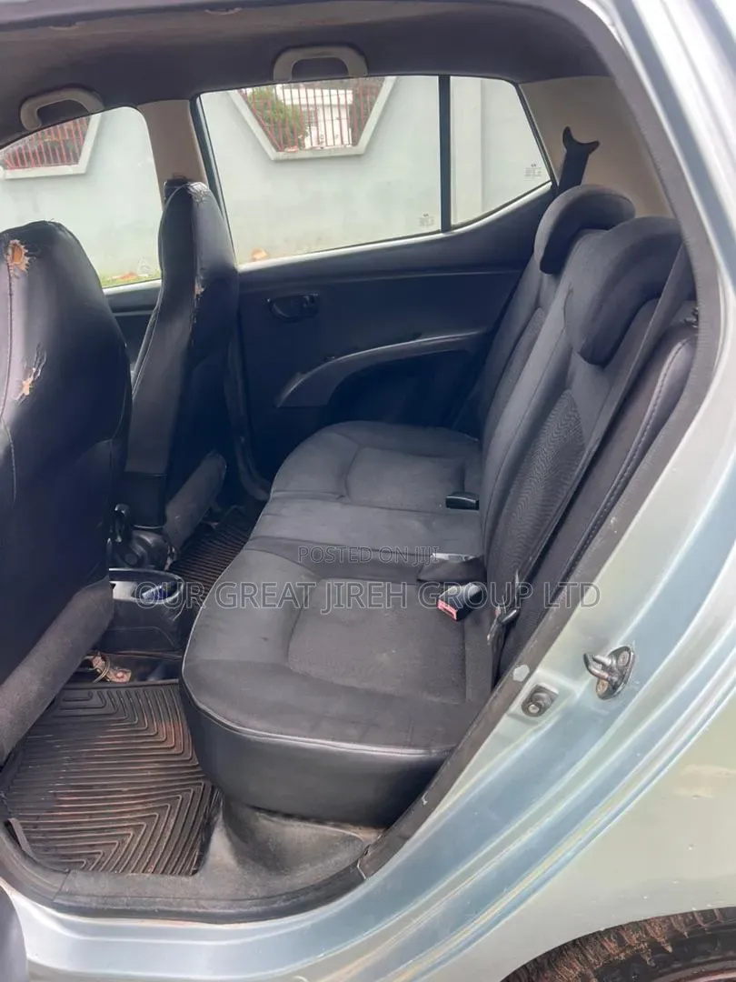 Hyundai I10 2010 Silver