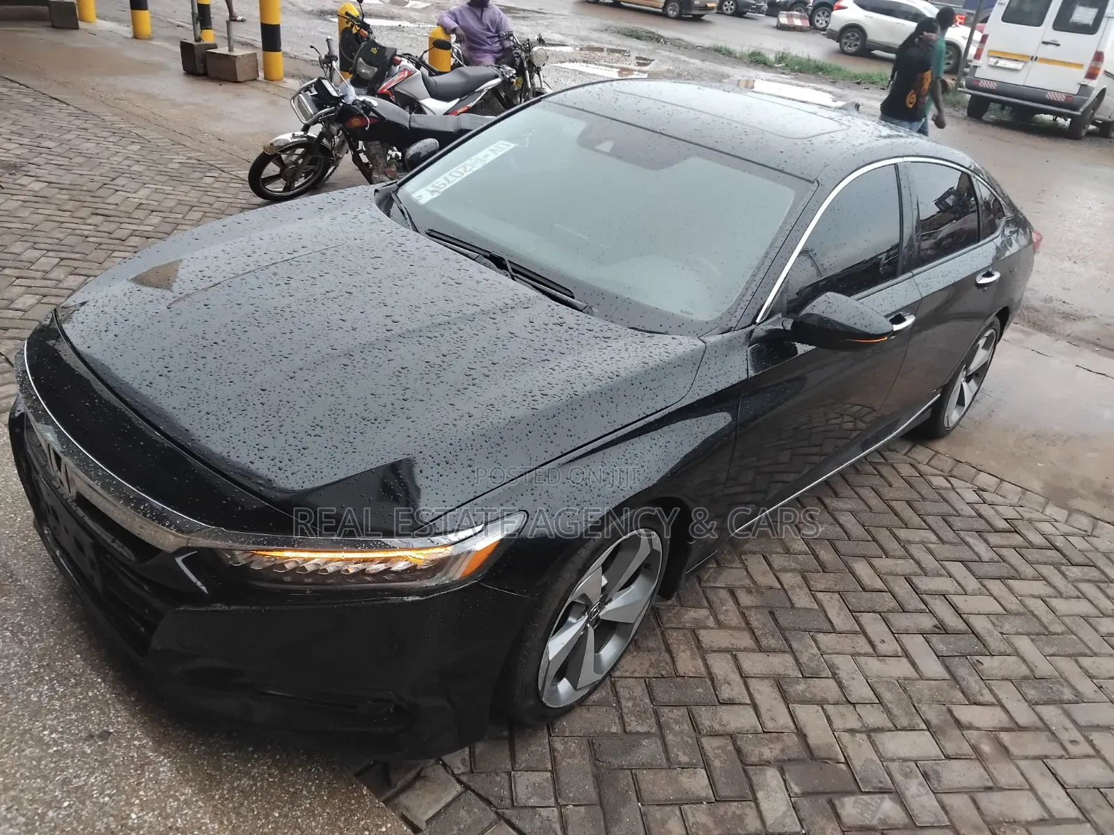 Honda Accord Touring 2.0T 2020 Black