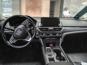 Honda Accord Touring 2.0T 2020 Black