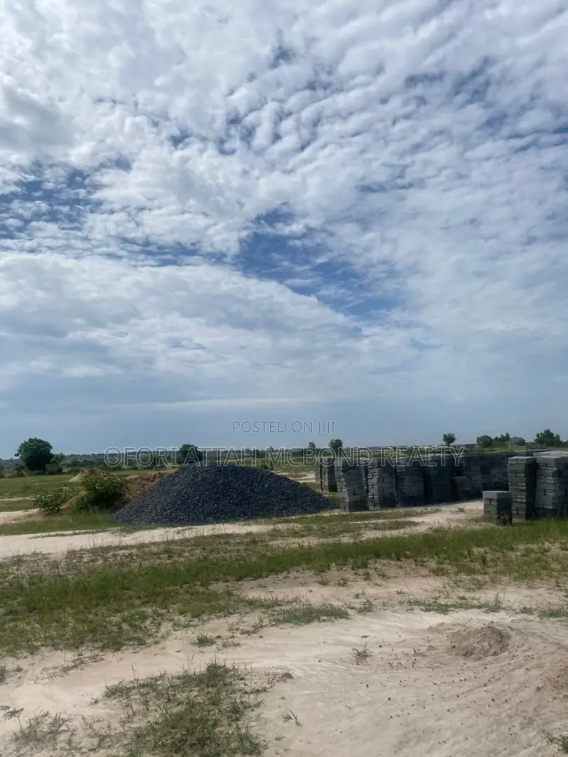 Prampram (Genuine) - Estate Full Plots ! (Litigation-Free) __