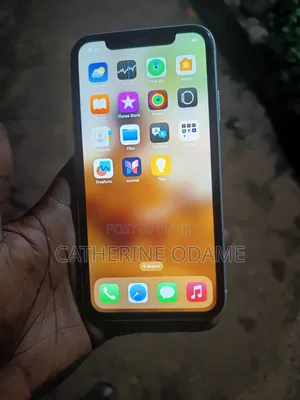 Apple iPhone XR 128 GB White