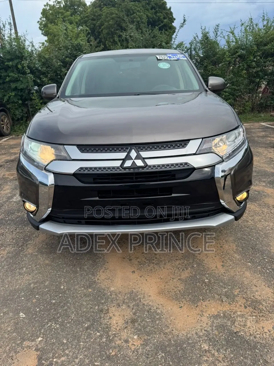 Mitsubishi Outlander 2018 Gray