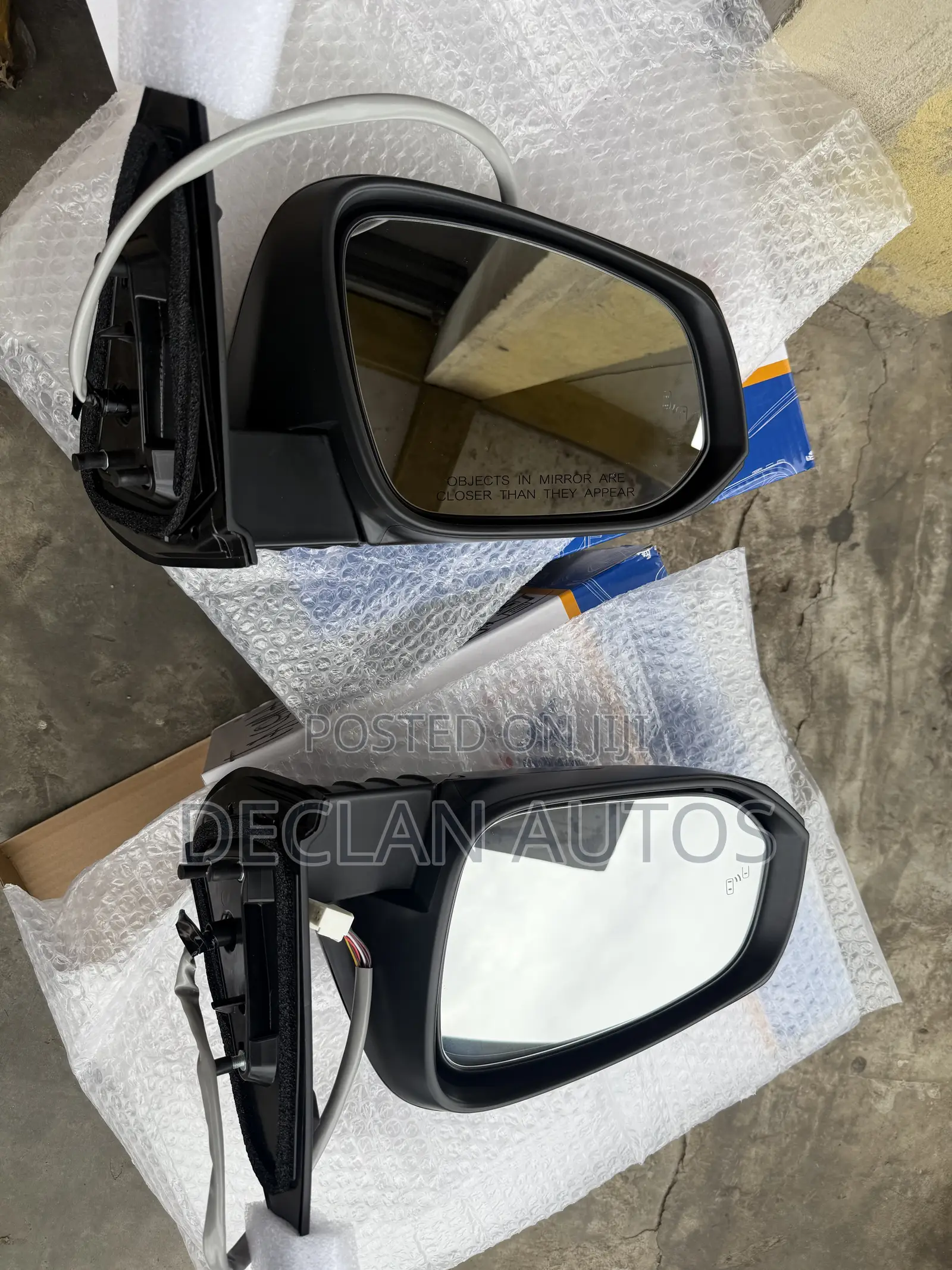 Tacoma 2018 Driving Mirrors With Light and Sensor