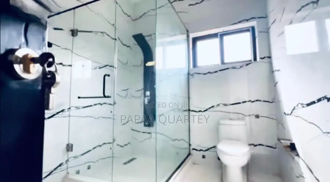 4bdrm House in Adjiriganor for sale