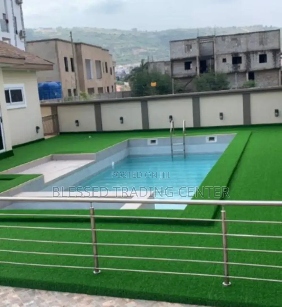 Artificial Grass for Poolside