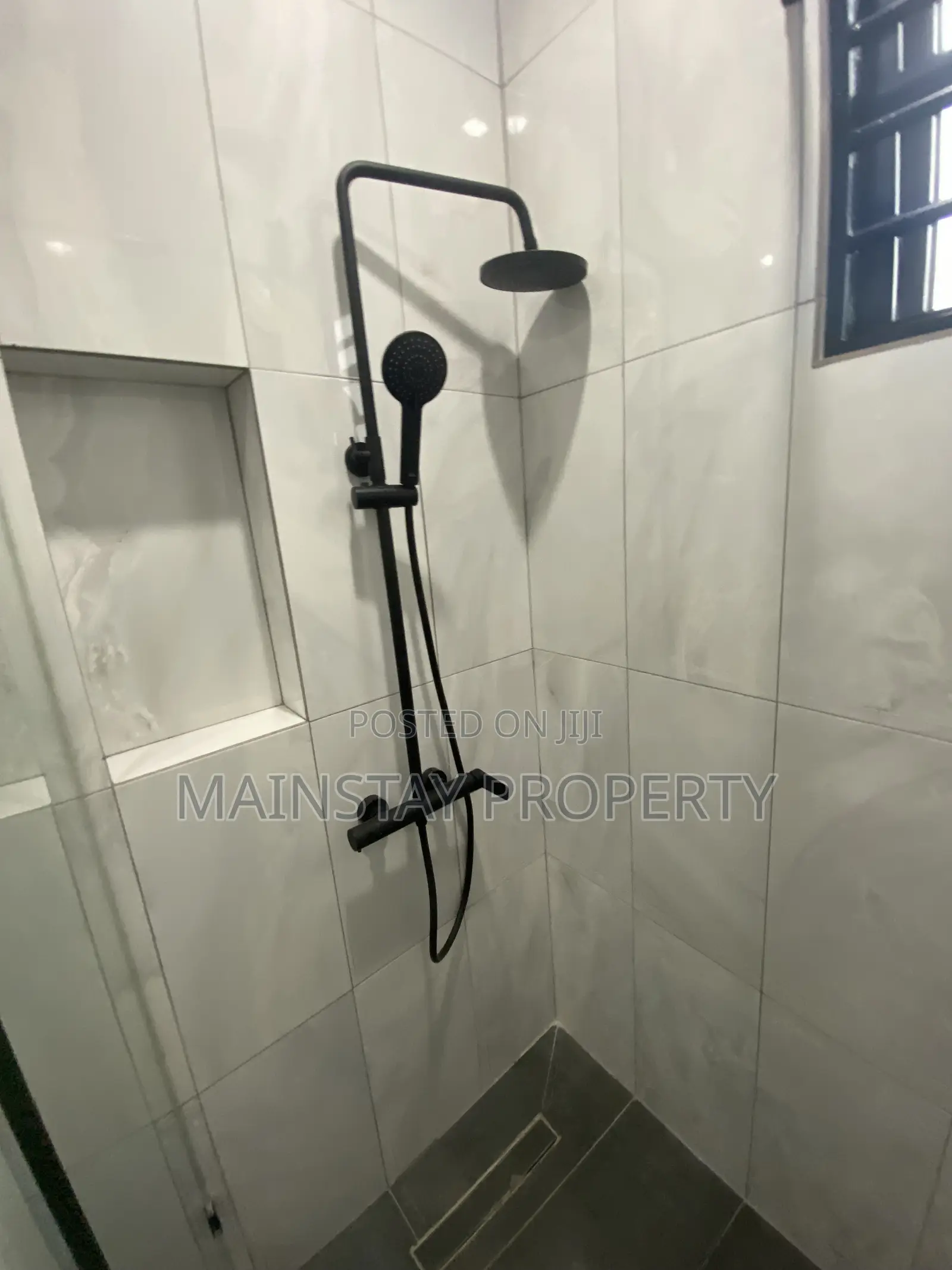 3bdrm House in Mainstay Estates, Spintex for sale