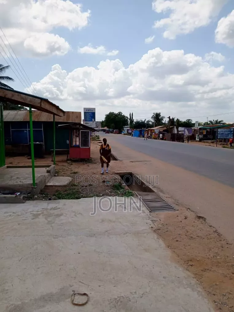 6bdrm House in Survivorestates, Manhean for rent