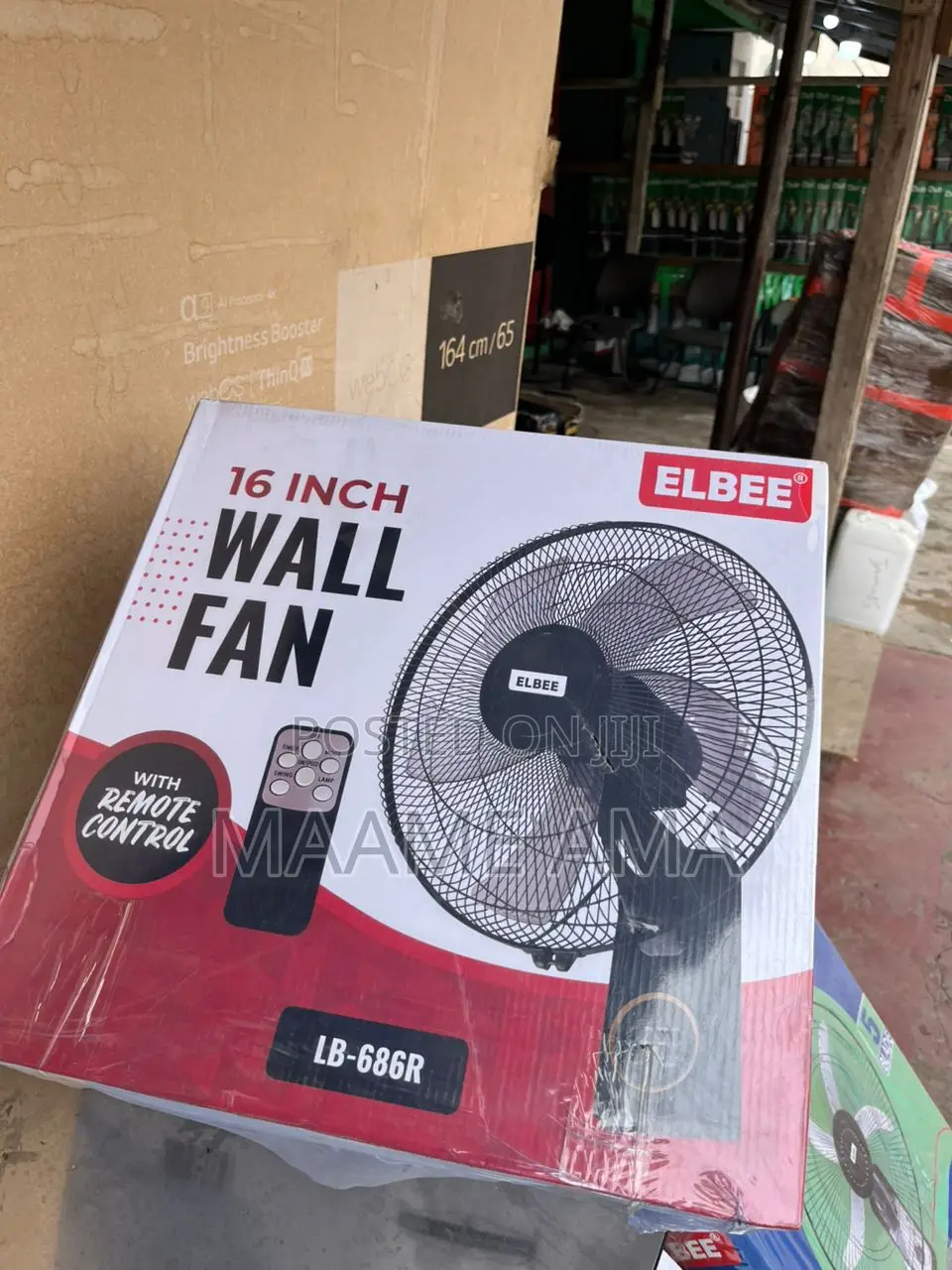 16" Elbee Wall Mounted Fan With Remote