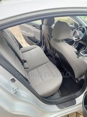 Hyundai Elantra SE 2020 Silver