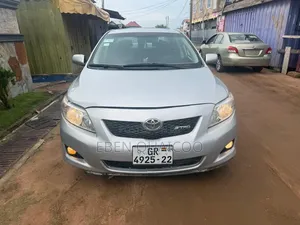 Toyota Corolla 2010 Silver