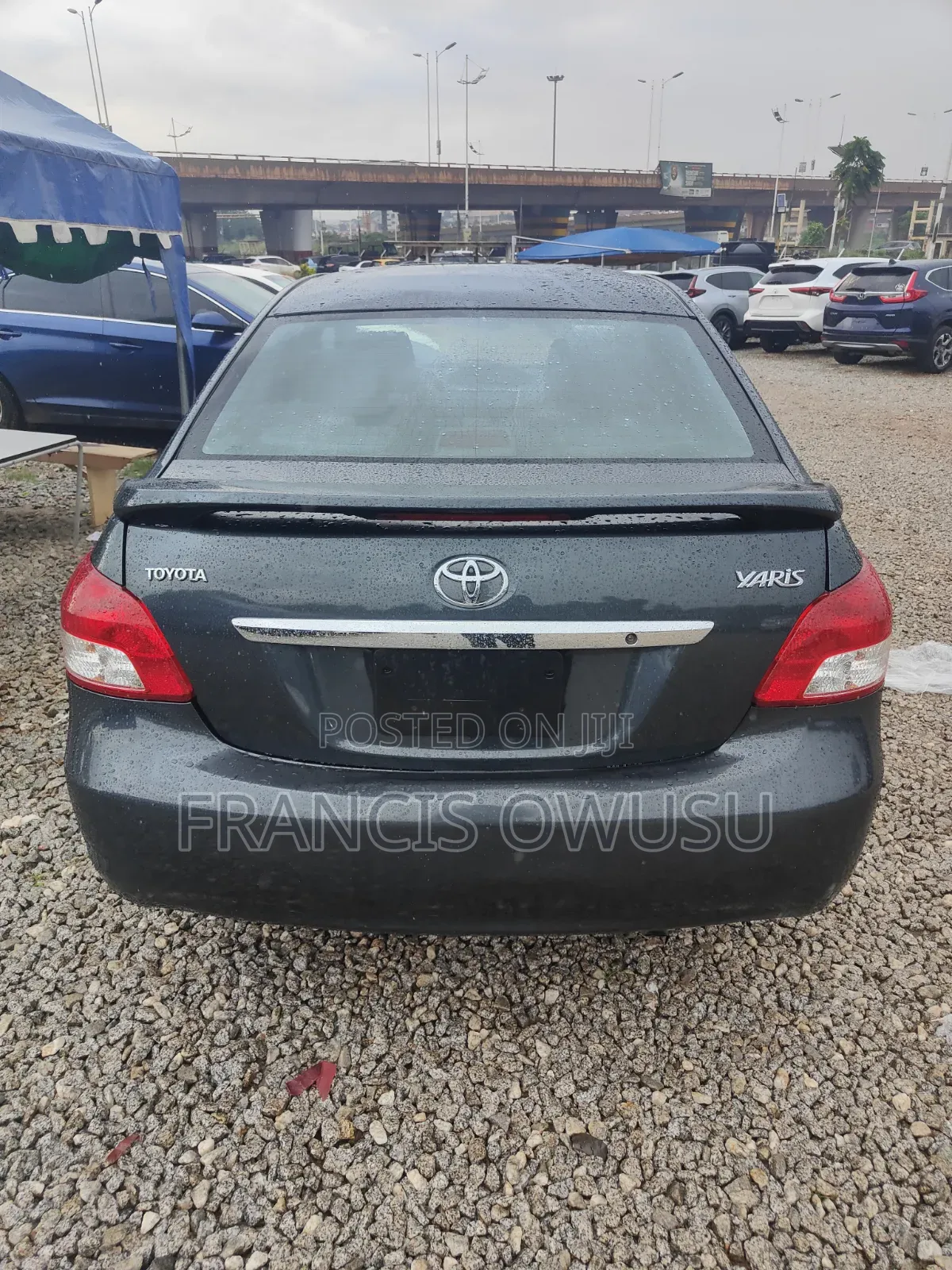 Toyota Yaris Base Sedan 4dr 2011 Blue