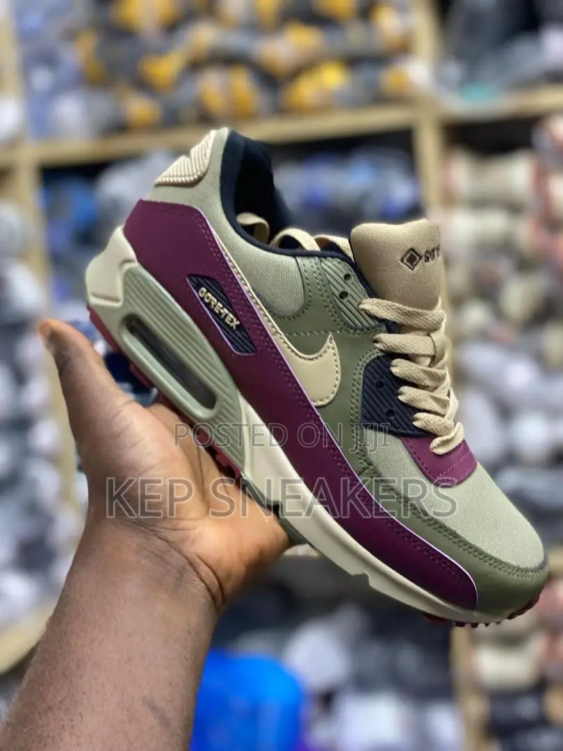 Nike Air Max 90 Gore-Tex “Olive and Burgundy”