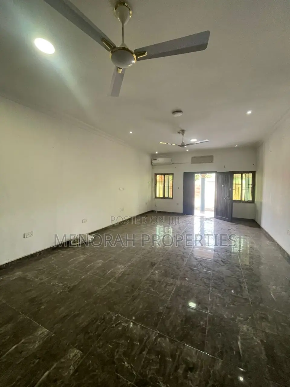 3bdrm House in Adenta Sakora for rent