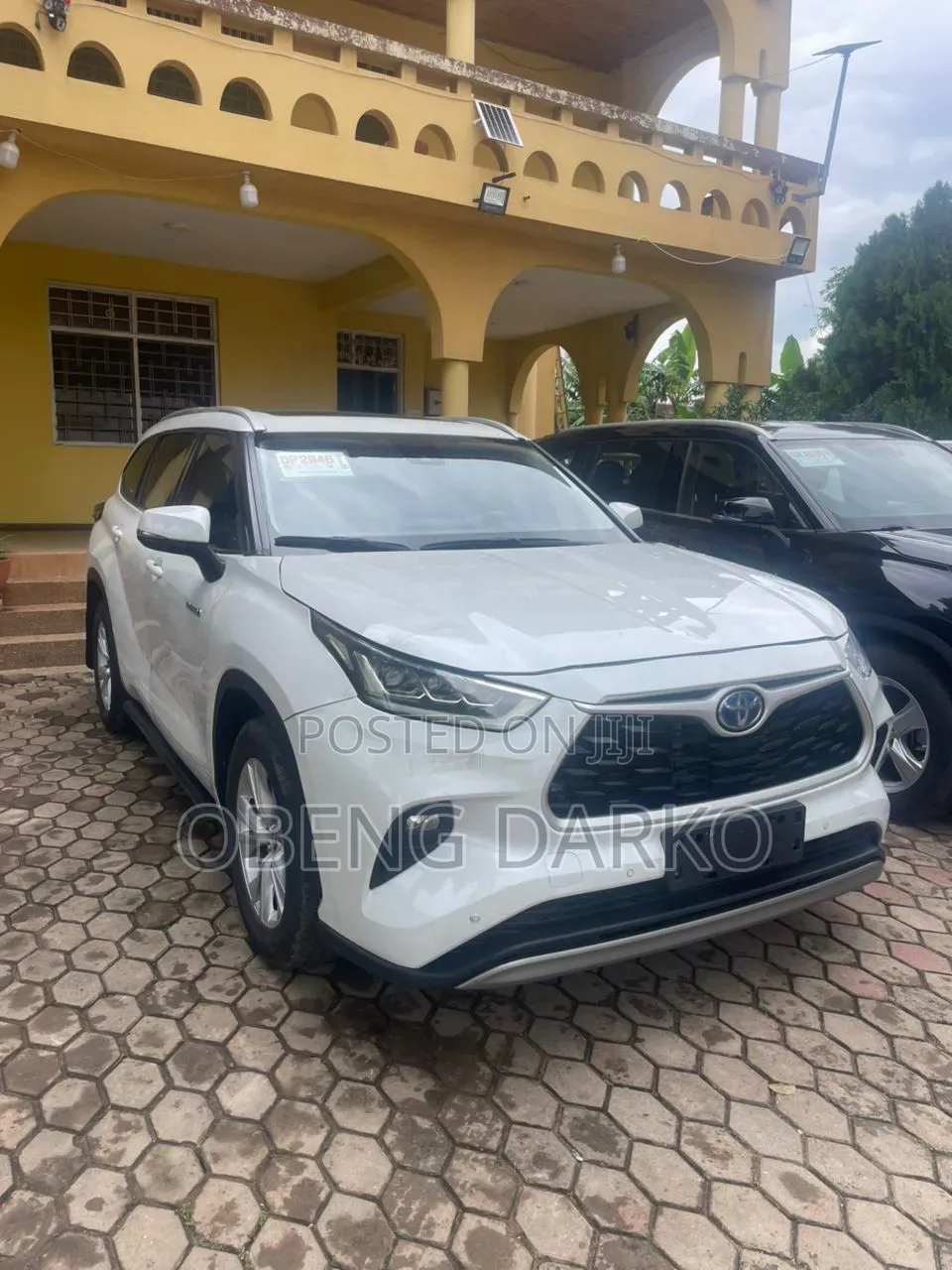 Toyota Highlander Hybrid 2021 White