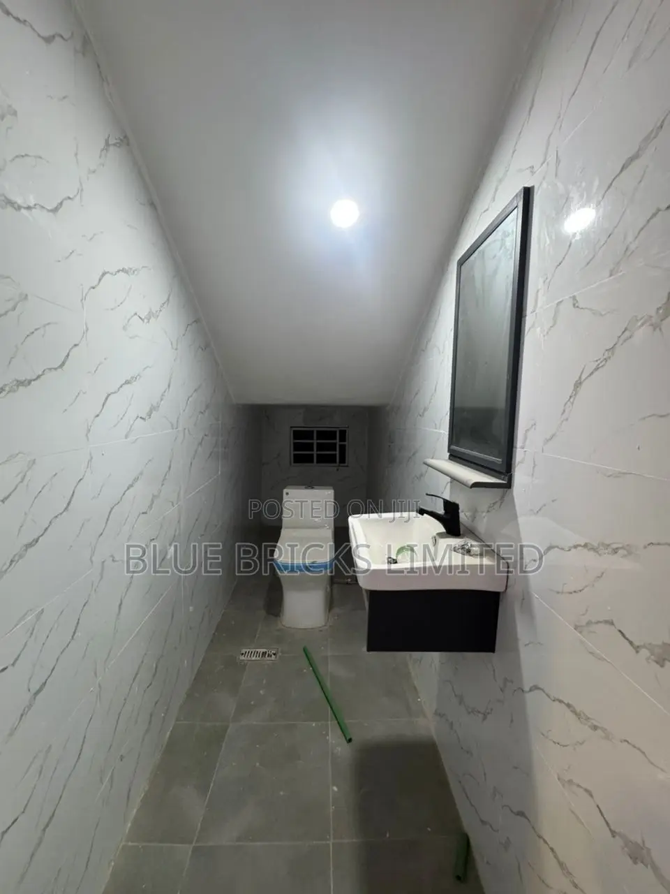 4bdrm House in Manet for rent