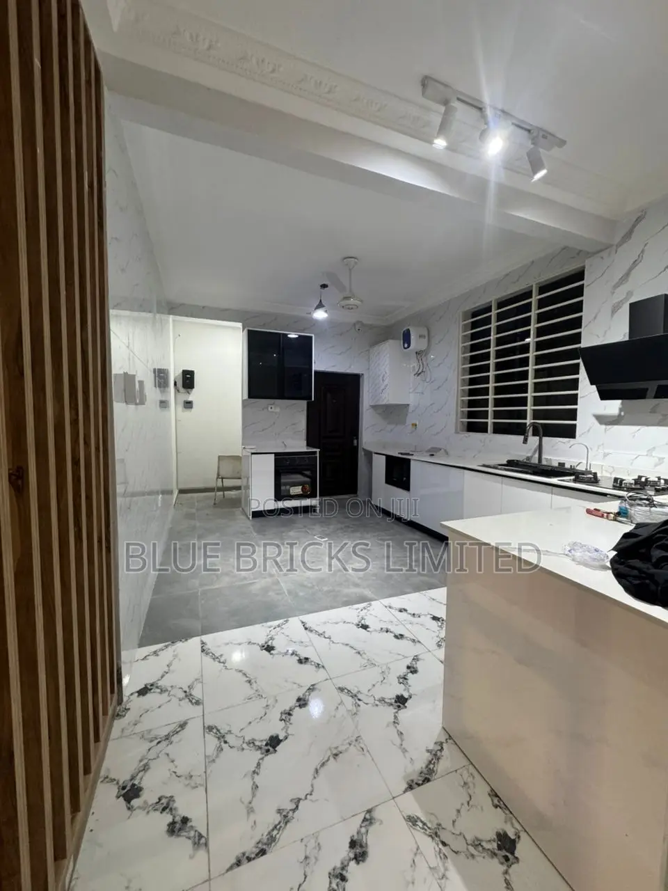 4bdrm House in Manet for rent